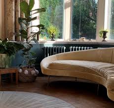 Living room bay window radiator. Cast Iron Radiators Can Be Used In Bay Or Bow Windows