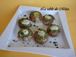 Champignons Farcis Au Beurre Persille Et Oeufs De Cailles Recette Ptitchef Oeufs De Caille Recette Caille Farcie Champignons Farcis