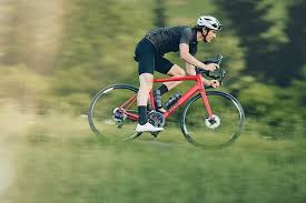 Mit Dem Neuen Rose Pro Sl Kommt Der Nachfolger Eines Der Komplettesten Budget Endurance Bikes Derzeit Los Geht Es Mit Dem 8 5 Kg Le In 2020 Rennrad Rennen Disc Modell
