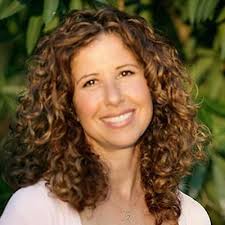 Lisa Garr (@LisaGarr)