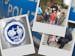 Halt Fahrradkontrolle Polizei Uberpruft Verkehrssicherheit Grundschule Alfhausen