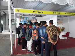 Tentunya pengusaha akan jauh lebih untung jika banyak pesanan sehingga mampu menambah rating restoran. Dinas Tenaga Kerja Dan Koperasi Usaha Kecil Dan Menengah