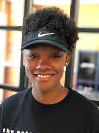 kayla🤍 (@kay_peeze4)