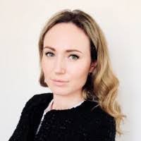 Regina Barton's Instagram, Twitter & Facebook