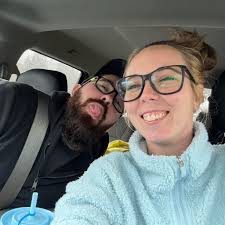 What type of vinyl is best for shirts? Font sites for Cricut?