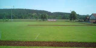 1 the free dictionary „fußballfeld. Die Abmessungen Eines Sportrasens Und Fussballplatzes