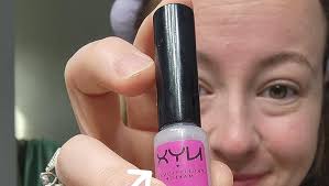 Amazon.com : NYX PROFESSIONAL MAKEUP The Brow Glue, Extreme Hold Eyebrow  Gel