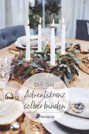 Exklusiver Eukalyptuskranz Mit Beeren Diy Set Zum Selbermachen Adventskranz Selber Binden Adventskranz Modern Adventskranz Diy