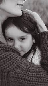 Sandra Liss's Instagram, Twitter & Facebook