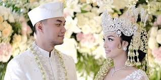 Check spelling or type a new query. Baru Gelar Akad Nikah Secara Negara Zaskia Gotik Dan Sirajuddin Tunggu Berkas Dari Kalimantan Kapanlagi Com