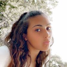 Abigail Gamble's Instagram, Twitter & Facebook