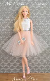 A simple nightgown, tent shaped for barbie. Contrast Piece T Shirt Barbie Kleider Barbie Fashionista Barbie Muster