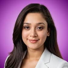 Christina Voll's Instagram, Twitter & Facebook