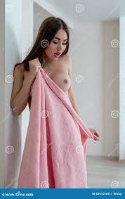 Towel nude
