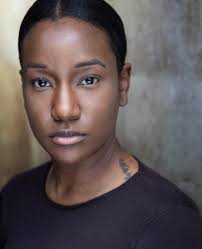 Sarah Annis (@SarAnnis1)