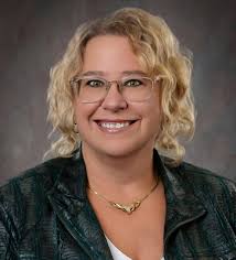 Lisa Fike's Instagram, Twitter & Facebook