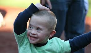 Melissa Wobbe's Instagram, Twitter & Facebook