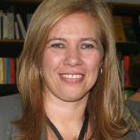 PDF) Resumo do livro: Ensino Híbrido, personalização e tecnologia na  educação