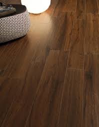What is the best wood tile flooring. Hardwood Vs Wood Look Tile Choosing The Best Flooring For Your Home