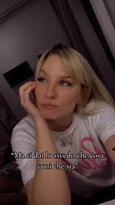 Lisa Martorelli's Instagram, Twitter & Facebook