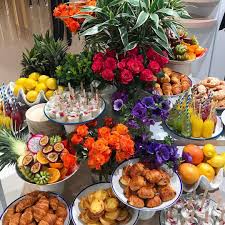 Early Morning Breakfast Tables Gallivantevents Quick Healthy Breakfast Recipes Morning Brunch Party Healthy Breakfast Quiche