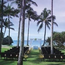 17 Stunning Wedding Venues In The Philippines Wedding Venues Beach Stunning Wedding Venues Destination Wedding Venues