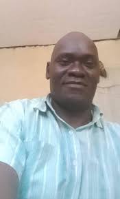 Peg huitwaje kwa Kiswahili? Taja katika umoja na wingi.