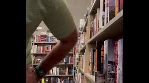 Secretly cumming at the bookstore when nobody was looking - XNXX.COM
