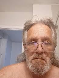 Yoooooo...where my escargot girls at? Snail trail me with that gooey goo  mami