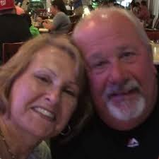 Who has the best steamed crabs eat in restaurant in Ocean City, MD?