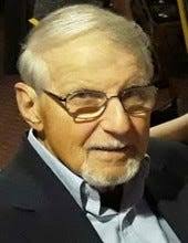 William Mauro, proprietor of Southborough's Mauro's market, dies at 85