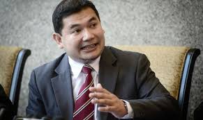 Garis panduan pelaksanaan akta perlindungan pemberi maklumat 2010  akta 711 . Individu Pertama Didakwa Akta Perlindungan Pemberi Maklumat