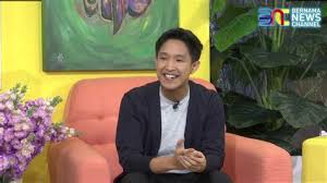 Lagu ini masih berupa single yang didistribusikan oleh label universal music malaysia / faithful music. Aziz Harun Jauh Lirik Aziz Harun Jauh Karaoke Versi Akustik Youtube Now We Recommend You To Download First Result Aziz Harun Jauh Lirik Mp3 Senseiy