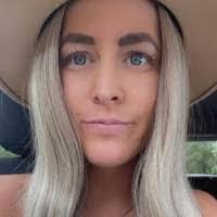 Jessica Bopp's Instagram, Twitter & Facebook