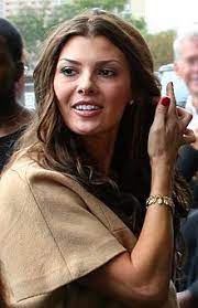 Play as the caring dad or the careless baby in this funny 1 on 1 casual video game! Ali Landry Wikipedia