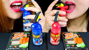 ASMR QUICK BLAST SPRAY SOUR CANDY + POP ROCKS 먹방 | Kim&Liz Too ...