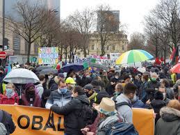 Maybe you would like to learn more about one of these? Marche Des Libertes A Paris Des Milliers D Opposants Manifestation Sous Haute Surveillance Actu Paris