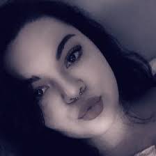 Leann Cummins's Instagram, Twitter & Facebook