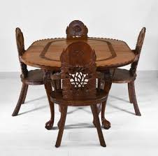And less time searching for a dining table and chairs means more time for sharing good food and laughter with family and friends. Vintage Anglo Indian Extending Dining Table Carved Lotus Leaf Armchairs 1920s Set Of 5 Bei Pamono Kaufen