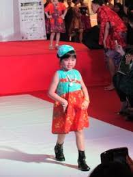 Dari jenis rok hingga motif pakaiannya. 10 Baju Fashion Show Anak Online Ideas Fashion Show Fashion Online