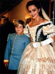 Elisabeth Das Musical Essen Musicals How To Be A Happy Person Teenage Years