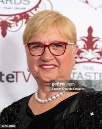 210 Photos & High Res Pictures