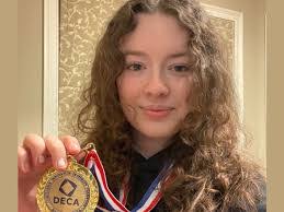 Amanda Mcghee's Instagram, Twitter & Facebook