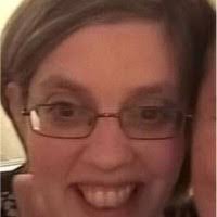 Debra Roche's Instagram, Twitter & Facebook