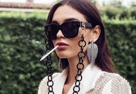 Wear Sunglasses Trendy Glasses Chains Jade Martini Sunglasses With Chain