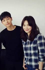 Descendants Of The Sun Songjoongki Songhyekyo Pasangan