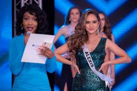 More looks and moments from your Miss TEEN Namibia 2021!!! We love Alexis  Swart, show her some love in the comments. 📷 AJ Kruger