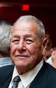 Linda Vandermark's Instagram, Twitter & Facebook