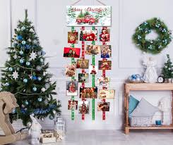 Asoulin Christmas Card Holder Wall Display Christmas Card Display Hanging  with 30 Photo Clips Picture Board, Xmas Holiday Card Photo Holder  Housewarming Gift Farmhouse Merry Christmas Sign : Home & Kitchen