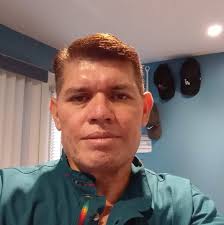 Datos Luis Manuel Somarriba Vallecillo mejor conocido como el "Pato Lucas",  nació un 14 de febrero de 1947, se desempeño como técnico especialista en  grabación, edición y musicalización, dedicando casi toda su